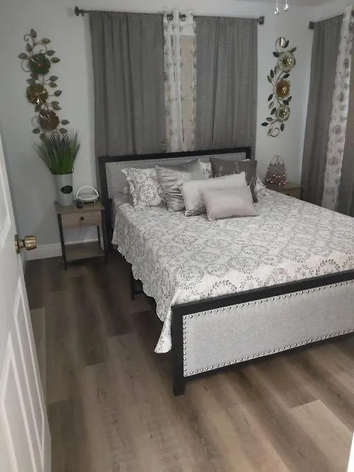 Apartment Torres Tiny Home Midtown Westtampa Rjs