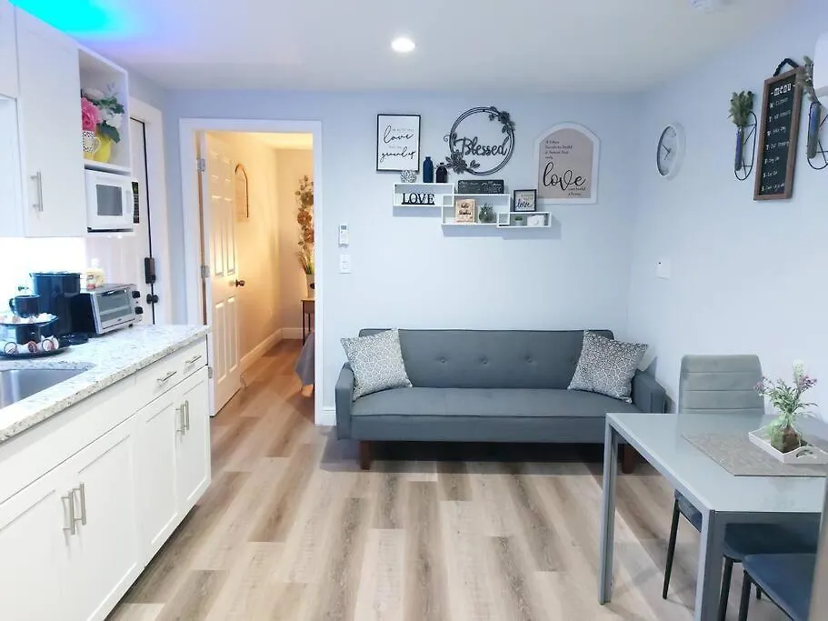 Torres Tiny Home Midtown Westtampa Rjs 0*, Tampa